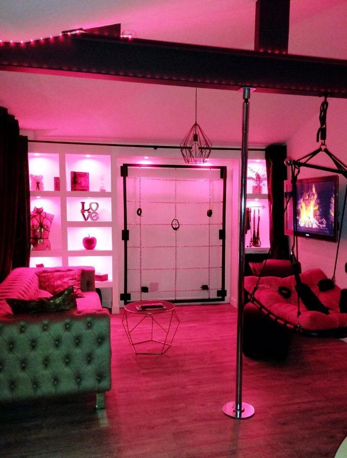 Gite Romantique Avec Spa Coeur A Corps 44 La Plaine-sur-Mer Exteriör bild