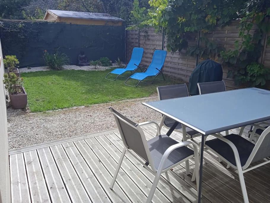 Gite Romantique Avec Spa Coeur A Corps 44 La Plaine-sur-Mer Exteriör bild